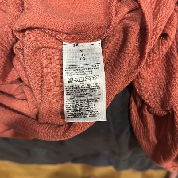 Old Navy blouse size XL women’s - Picture 7 of 7